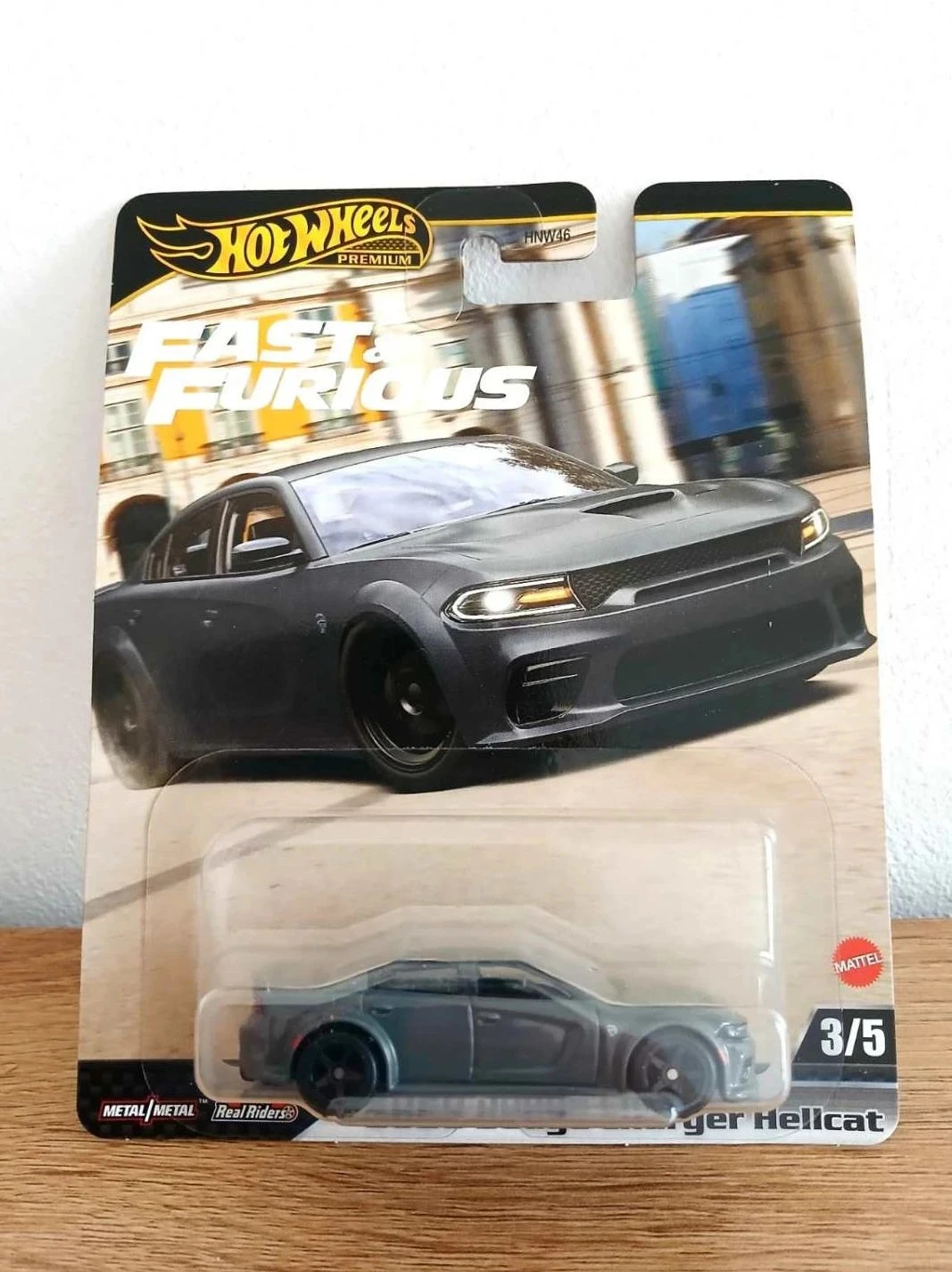 Hot Wheels Premium Fast & Furious 2021 Doge charger Hellcat 1:64